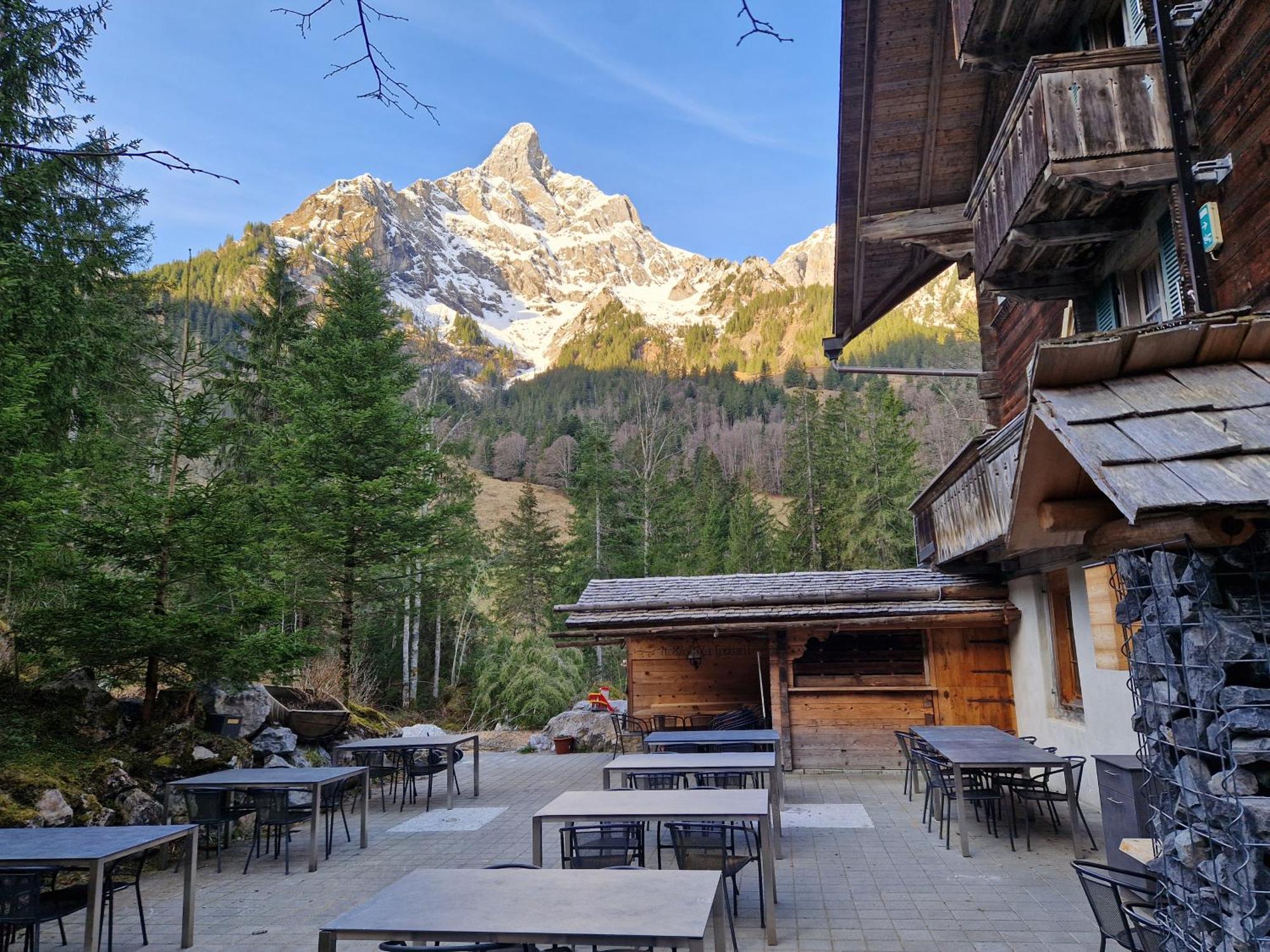 Отель Alpenruh Kiental Экстерьер фото